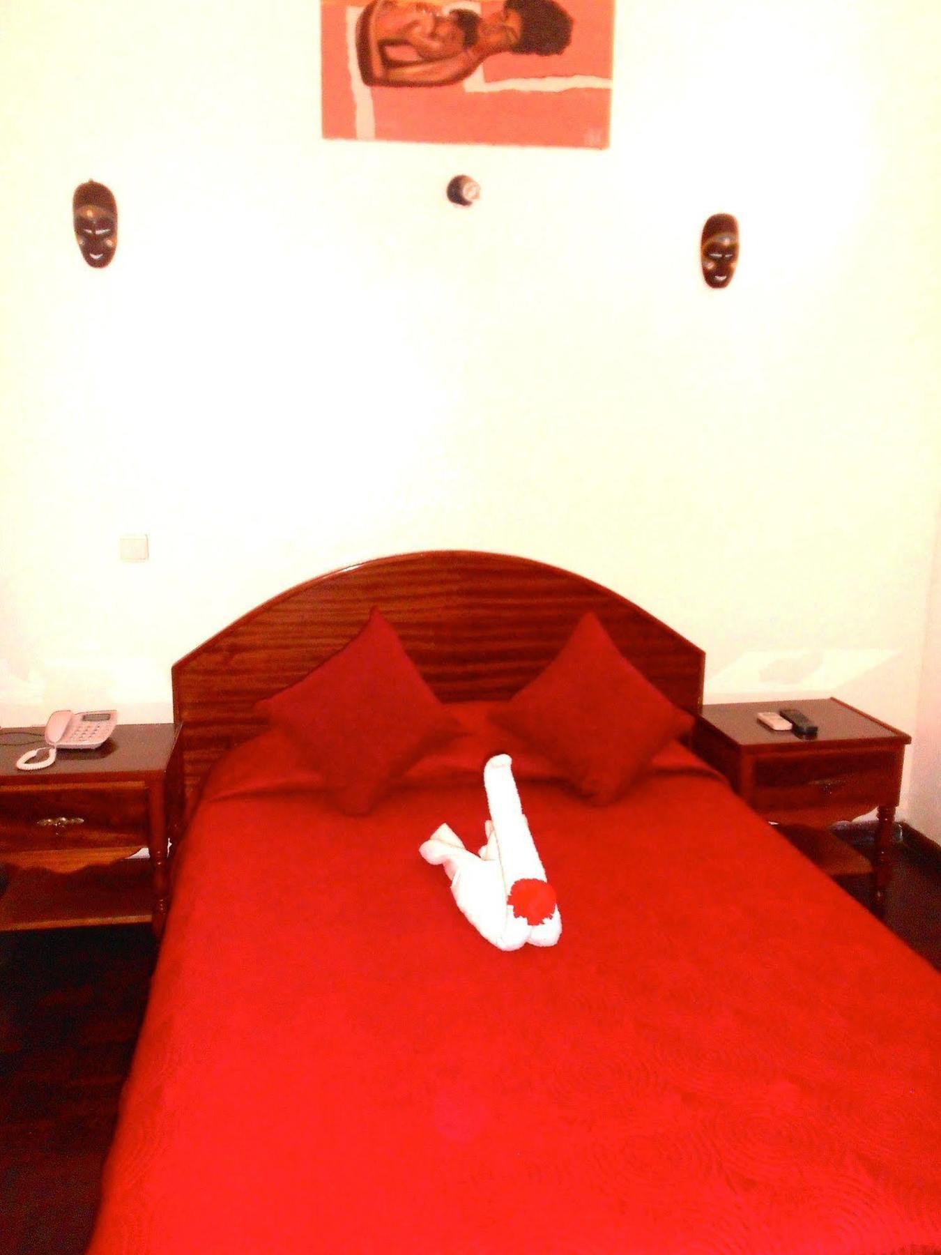 Chez Loutcha Residencial Hotel Mindelo Bagian luar foto