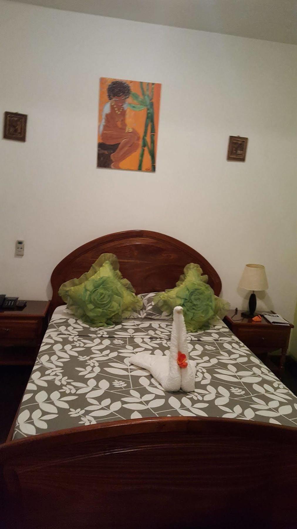 Chez Loutcha Residencial Hotel Mindelo Bagian luar foto