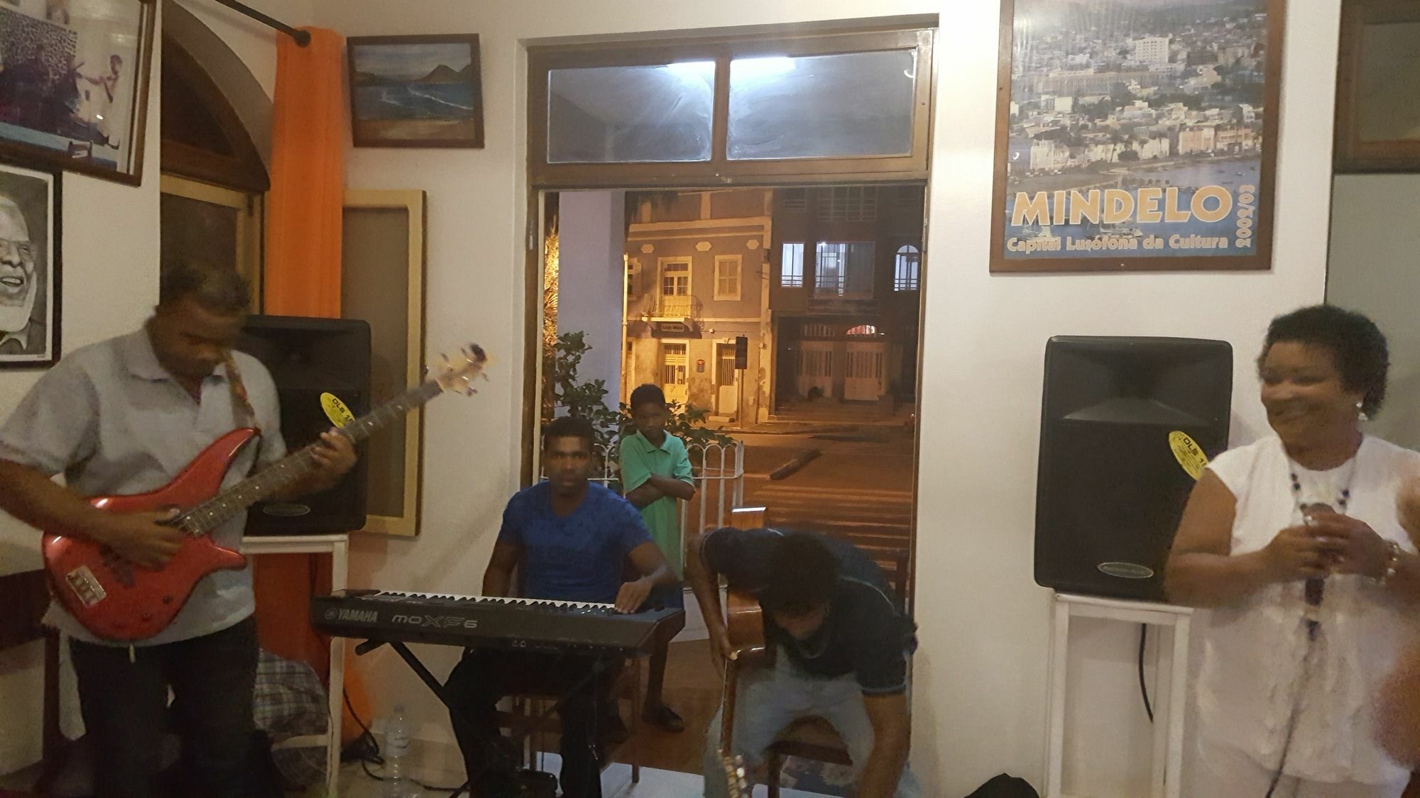 Chez Loutcha Residencial Hotel Mindelo Bagian luar foto